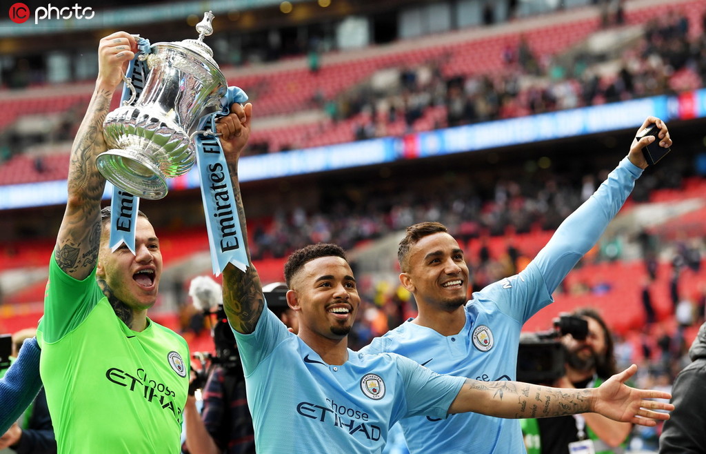 开云APP-巴黎圣日耳曼队长鼓劲备战足总杯今晚底特律活塞调整名单以备NBA常规赛，现场解说直呼：今夜马德里竞技遗憾出局的简单介绍